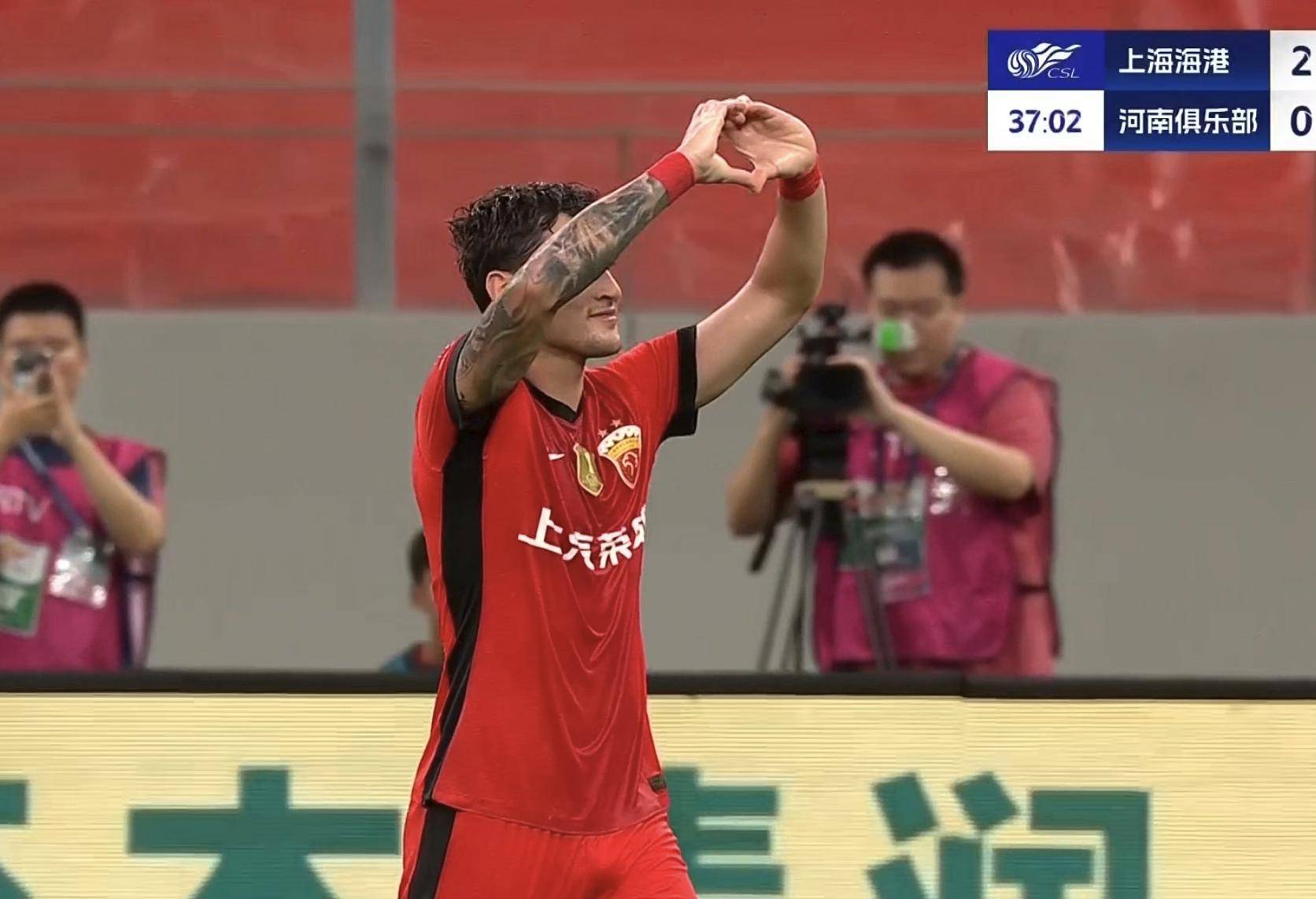 球队在关键时刻展现出了冷静沉着的态度