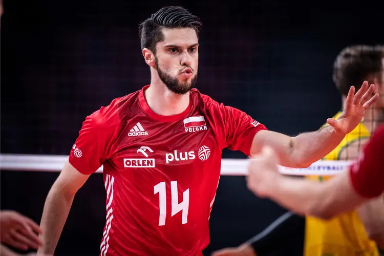 波兰篮球职业联赛大比分获胜，提升实力