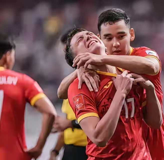 世俱杯时间-比赛中球队实力碰撞产生火花