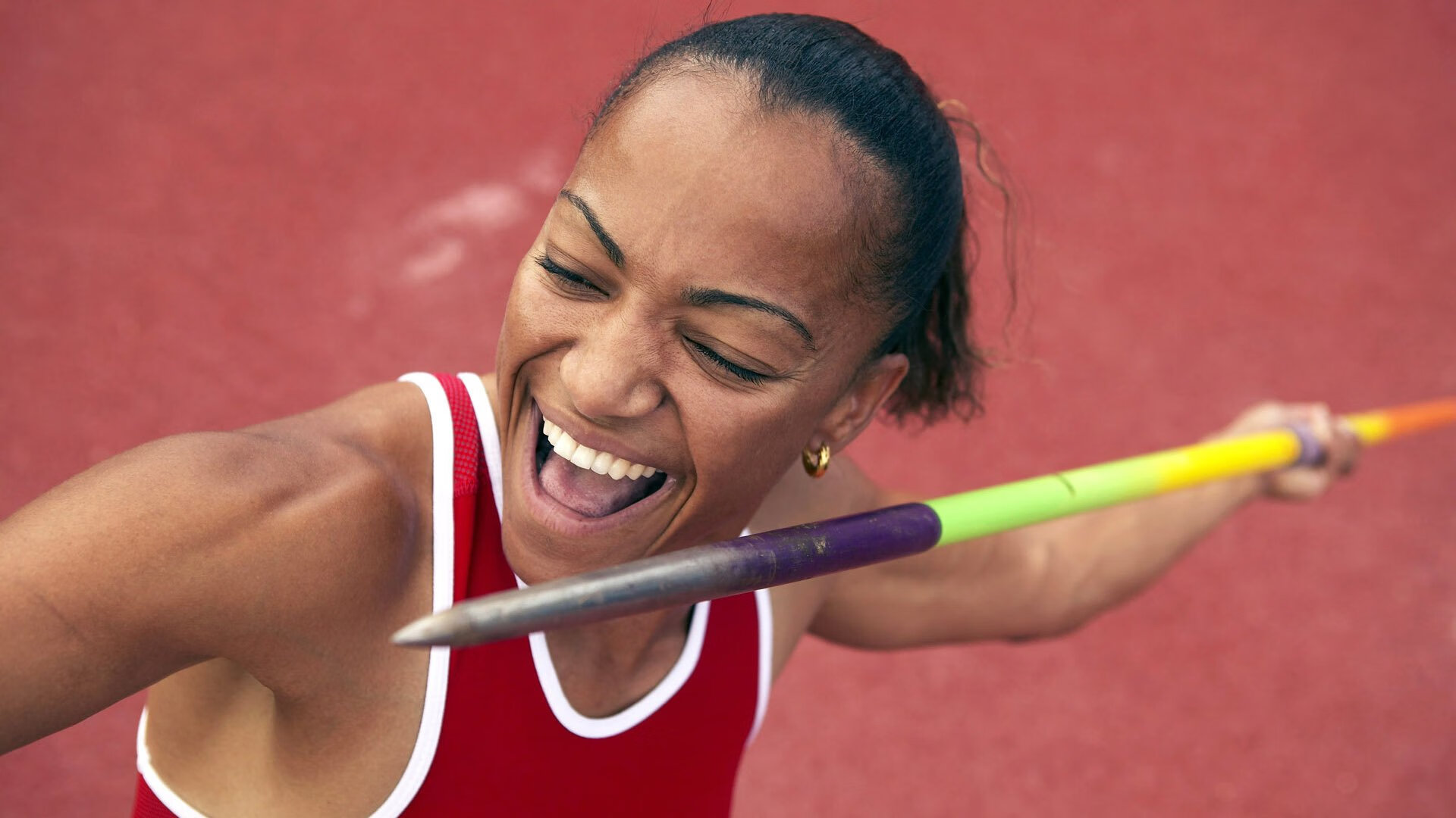 哈利伯顿,大场面先生导演巅峰对决,雄鹿力克76人显冠军相